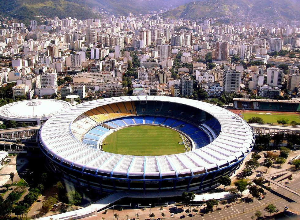 Abandonado, Maracanã vem sofrendo com saques