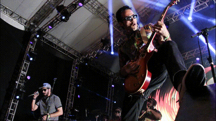 --LitFotAud-nacaozumbi-720x405.gif