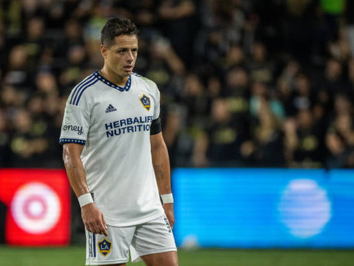 ¿POSIBLE REGRESO DE JAVIER "CHICHARITO" HERNÁNDEZ A CHIVAS?
