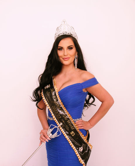 Pageant girl