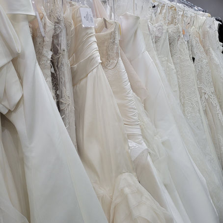 What to Expect at a Bridal Sample Sale: Tips for a Successful Shopping Experience 