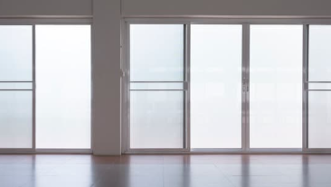 Choosing Window Treatments for Large Windows and Sliding Glass Doors