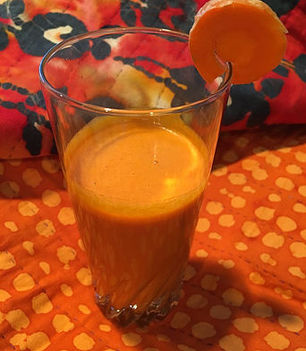 Carrot Cake Juice Blend + Benefits of Carrots