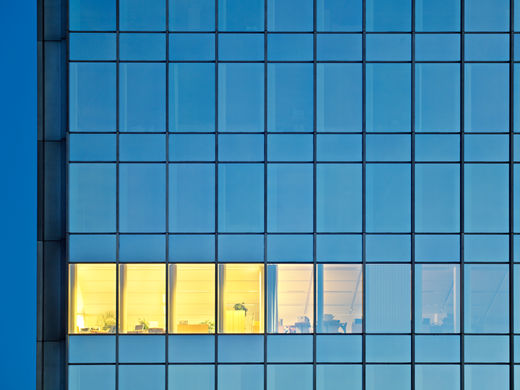 SOLEDAD EN EL TRABAJO, ¿CÓMO GESTIONARLA?