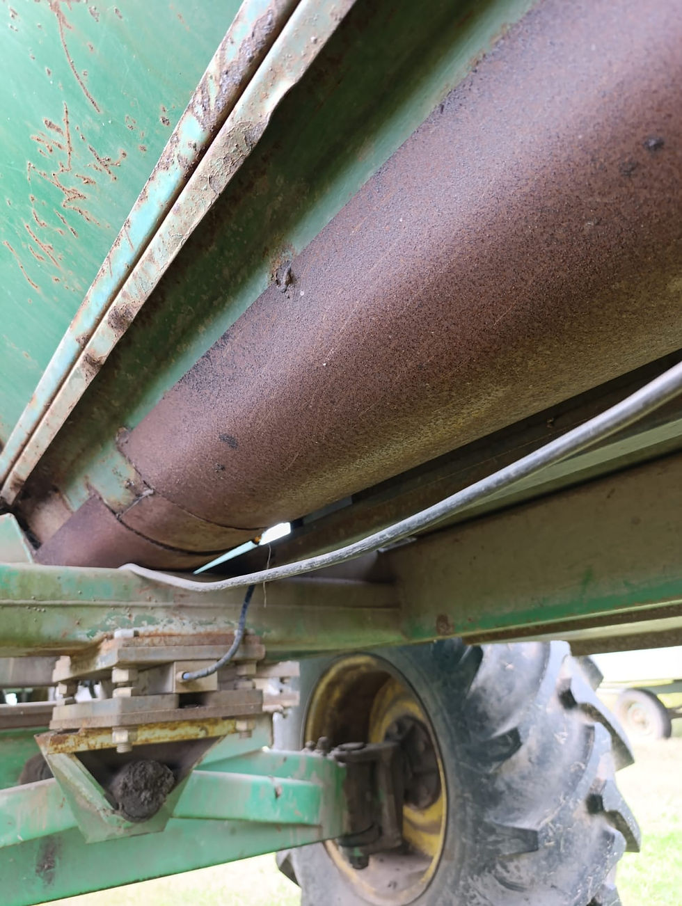 Miniatura: Autodescargable Comofra 15 tn