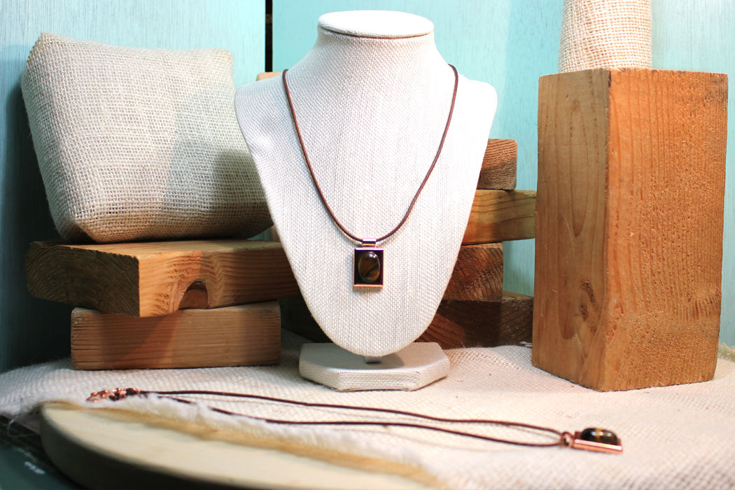 Tiger Eye Plate Leather Cord necklace
