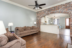 16929BentonsFerryAvenueMLS-11