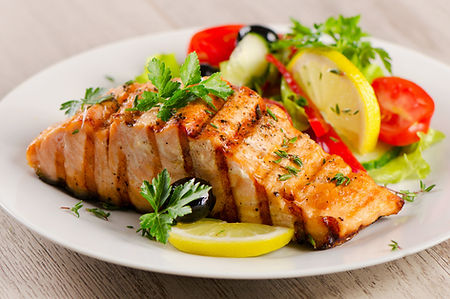 Enjoy cooked salmon during pregnancy