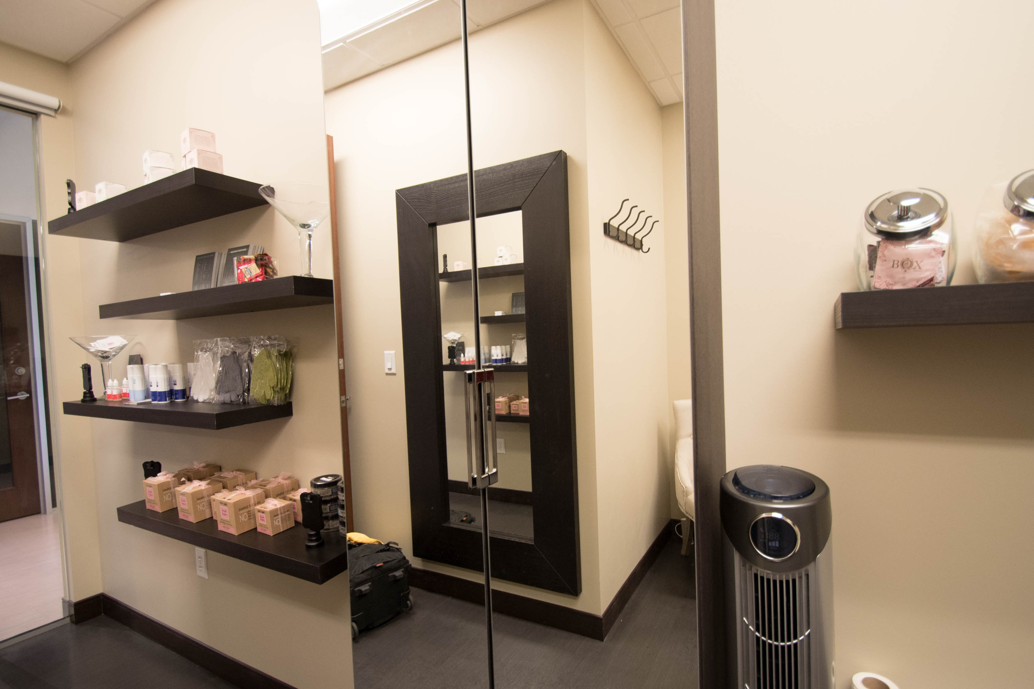 Waxpro Waxbar; Full body Waxing and Sugaring, Rockville, MD, DMV