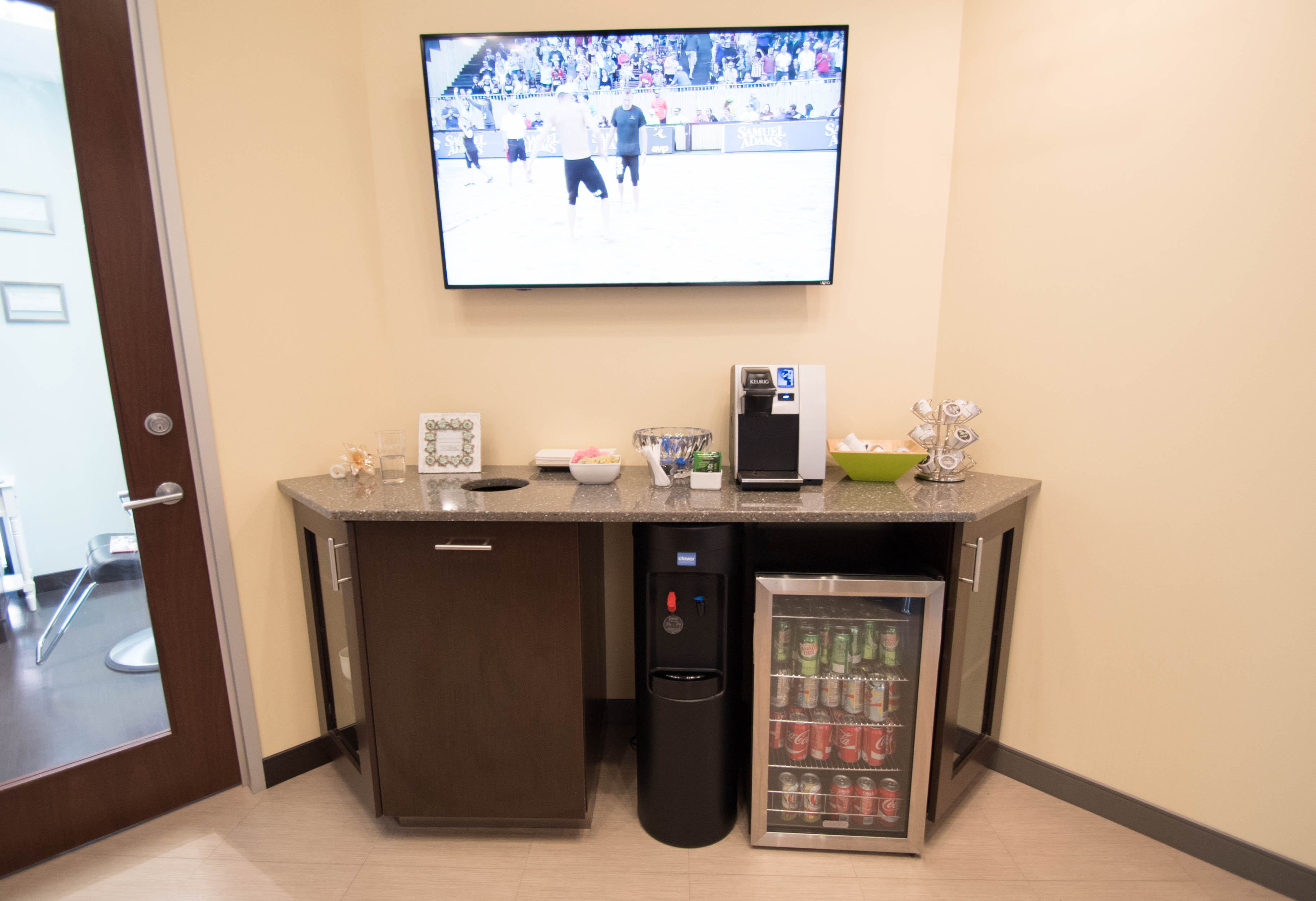 Waxpro Waxbar; Full body Waxing and Sugaring, Rockville, MD, DMV