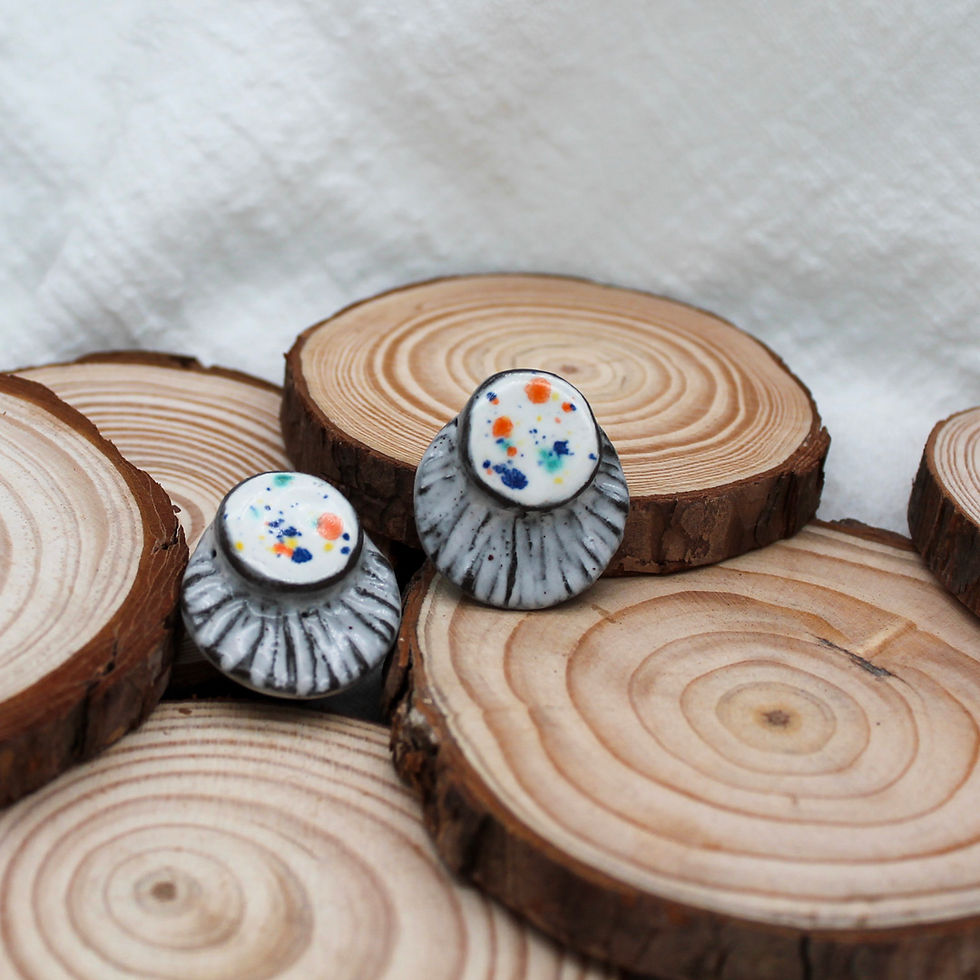 Thumbnail: Air Spots Ivory Ceramic Earrings