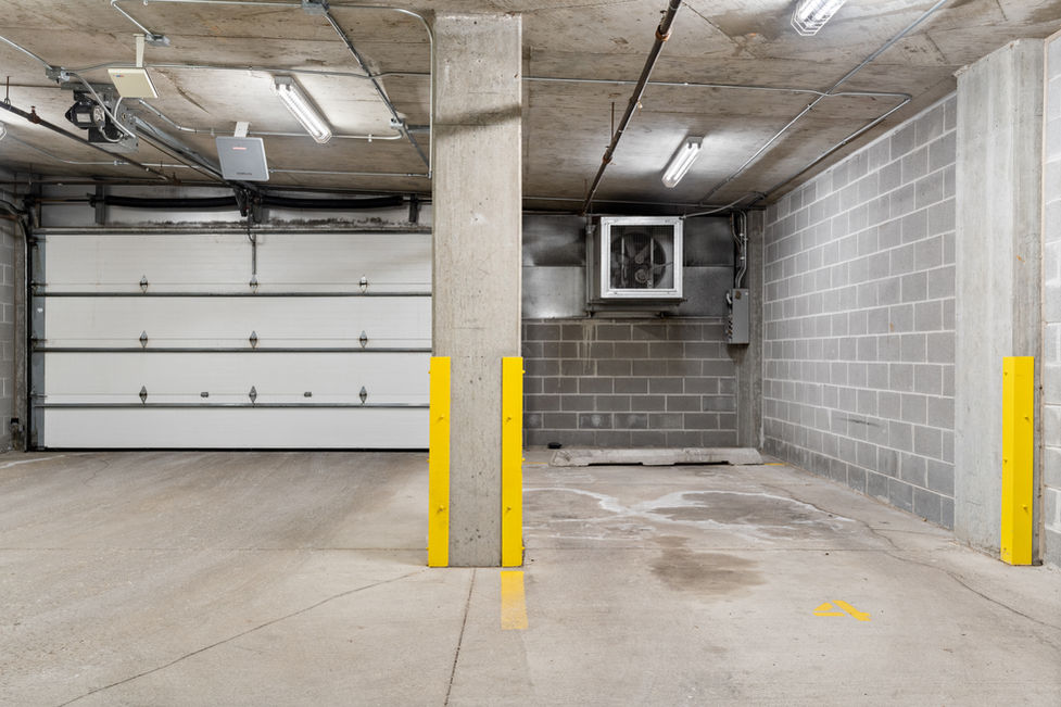 300 W Grand Ave # 302 Chicago, IL 60654, Photo 21 of 21