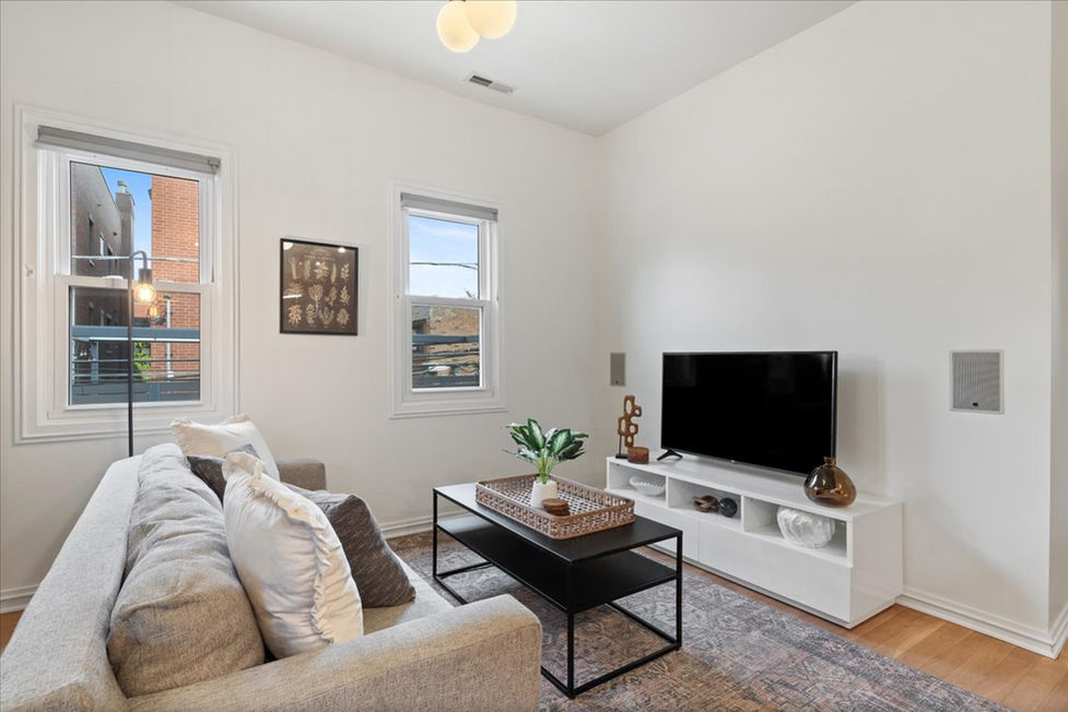2615 N Wilton Ave, Chicago, IL 60614, Photo 25 of 45