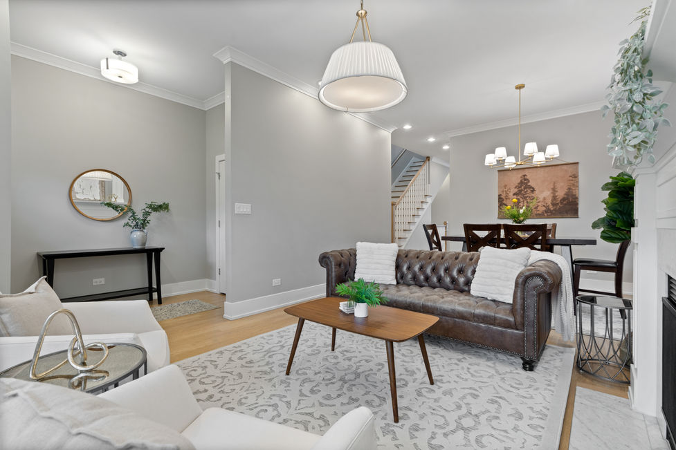 3510 W Melrose St Chicago, IL 60618, Photo 8 of 45