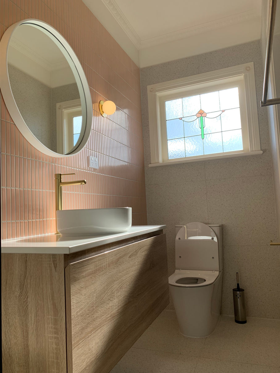 Kerferd St, Coburg Bathroom Renovation >