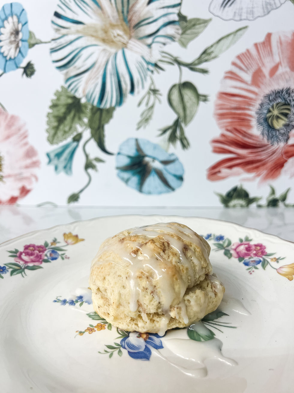 Thumbnail: Mixed Box of Sweet Biscuits with Vanilla Glaze (Box of 6)