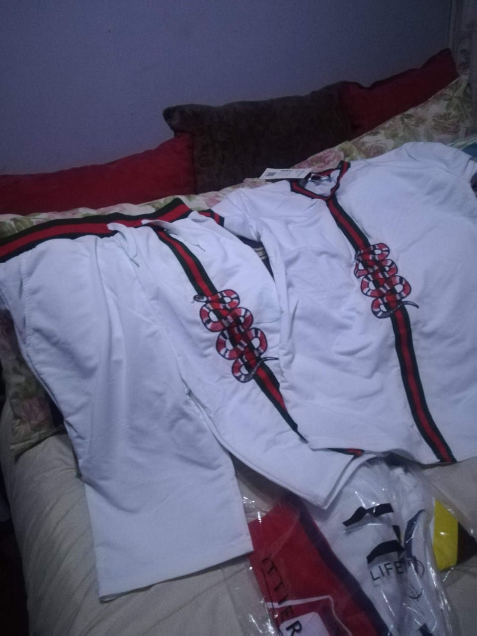 Thumbnail: I'm a product