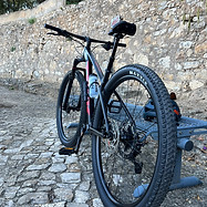 A moutain bike ready for action