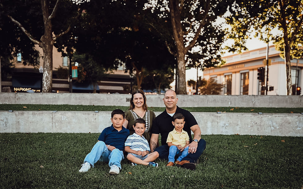 Napa-Family-photoshoot-by-Breanna-Elizabeth.JPG