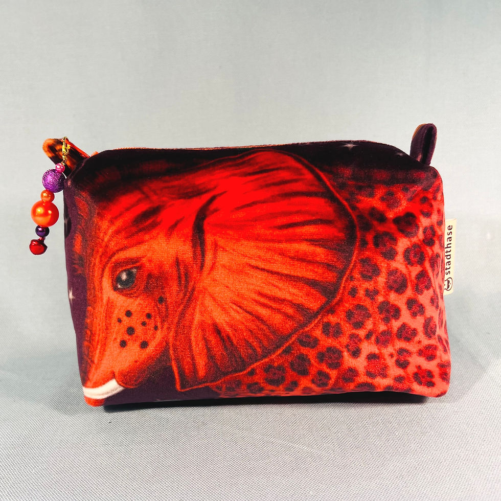 Miniaturbild: Kosmetiktäschchen „Exotic Animals“ bordeaux