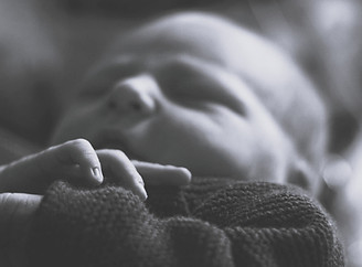 Baby Schwarz Weiß.jpg