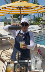 Poolside cocktail cart at Unico Riviera Nayarit wedding resort in Puerto Vallarta, Mexico.