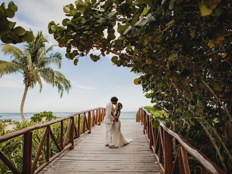 Unico Riviera Maya Wedding in Mexico: Francesca & Daren