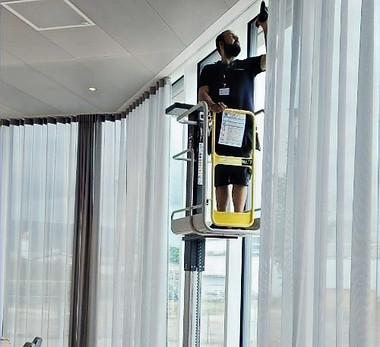 Service und Reparatur von Vorhangsystemen und Silent Gliss Anlagen