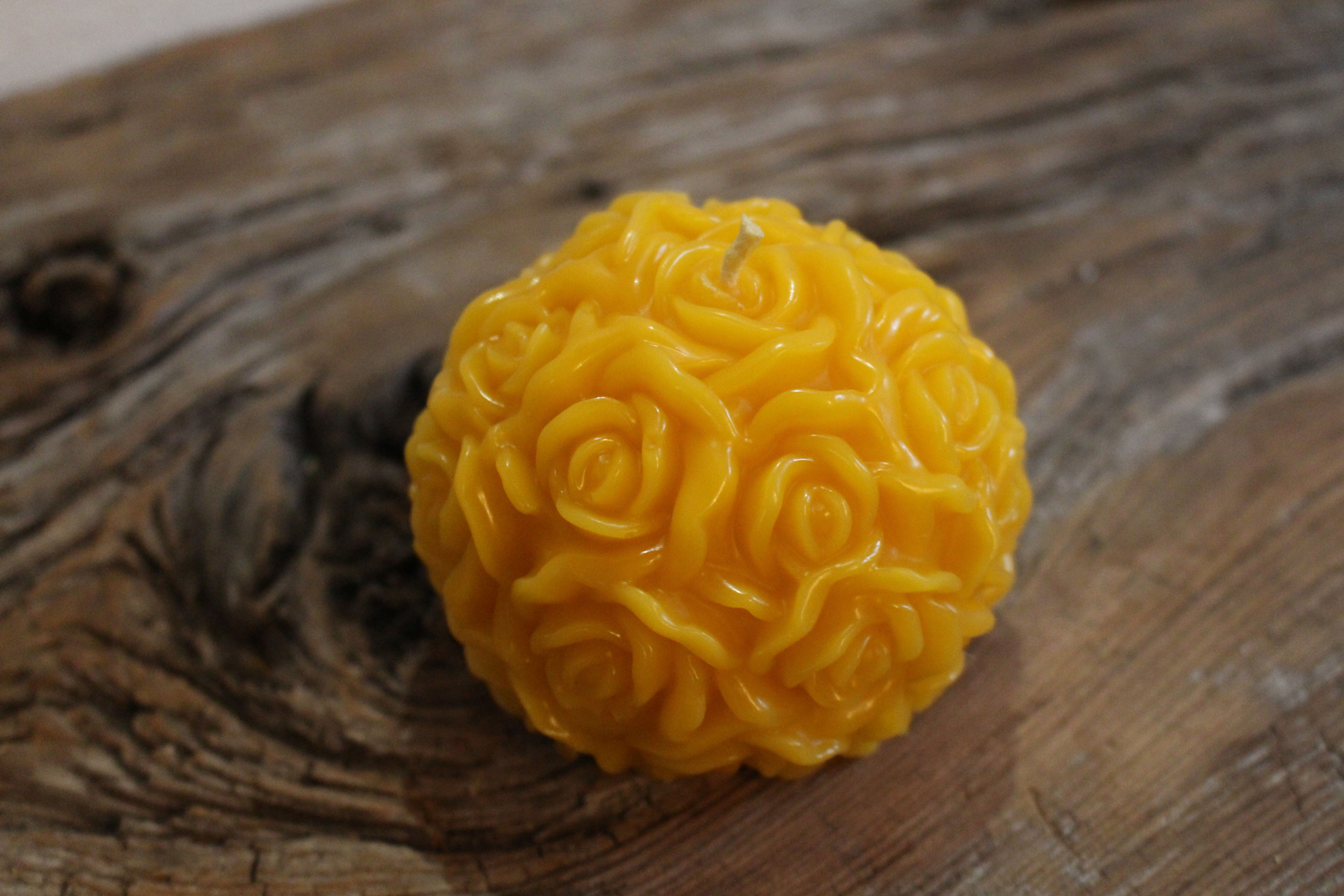 Kugel-Rosenkerze groß