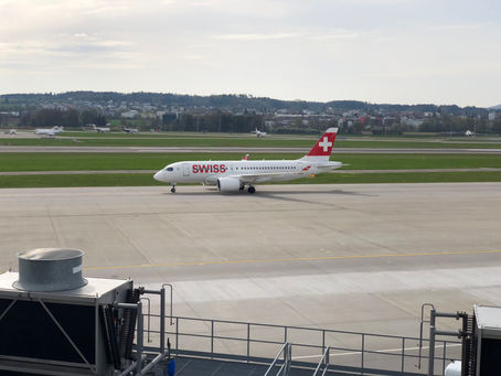Swiss ZRH-BCN with spotting at ZRH