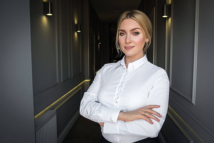 Vizazhist-Tamara-Sliepchenko-CEO-Make-Me-Up-Studio-and-School (2).jpg