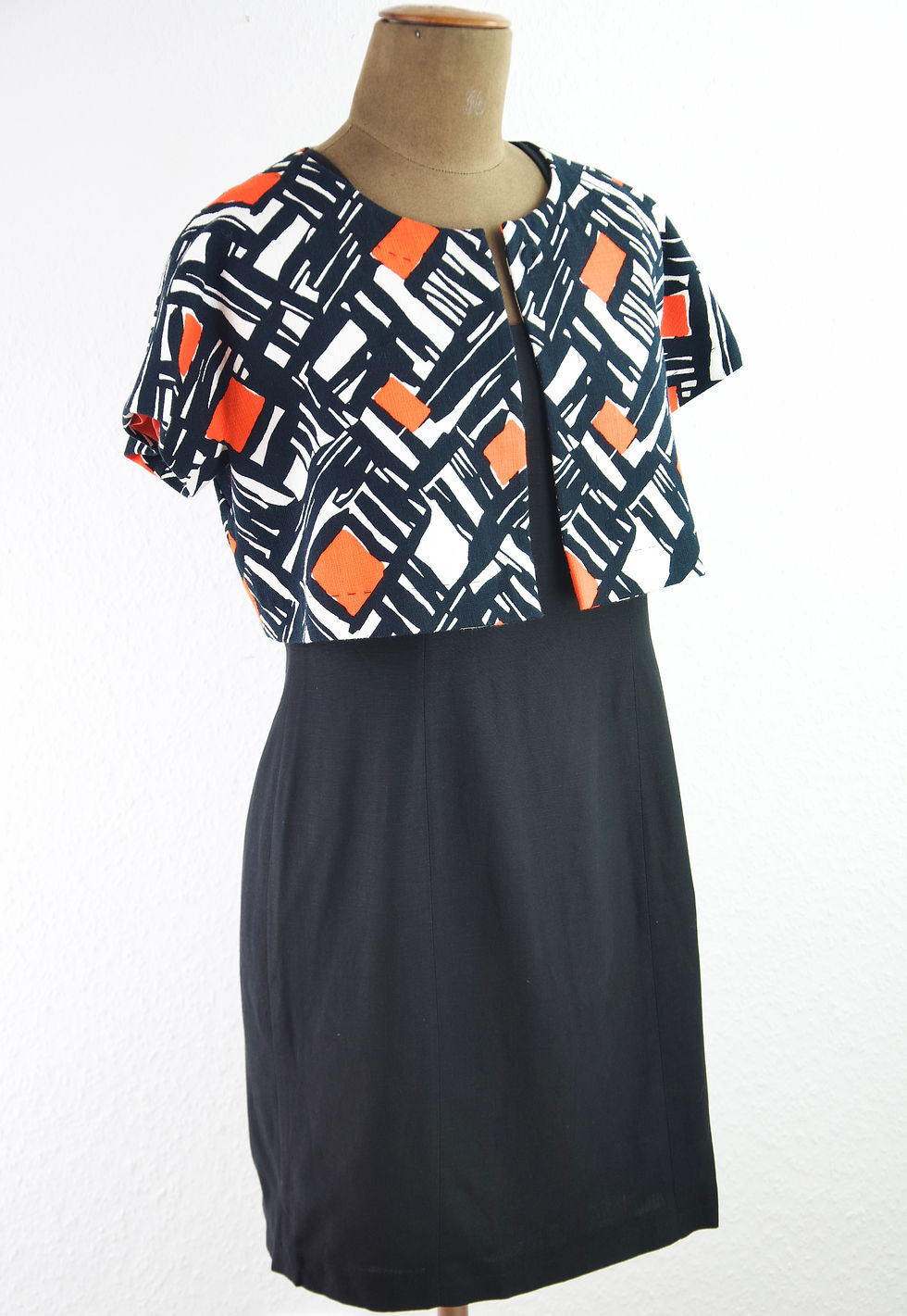 LA PERLA – Blazer Jäckchen in Gr. ital. 42 (36)