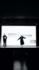 Backstage Trophee Up for Humanness