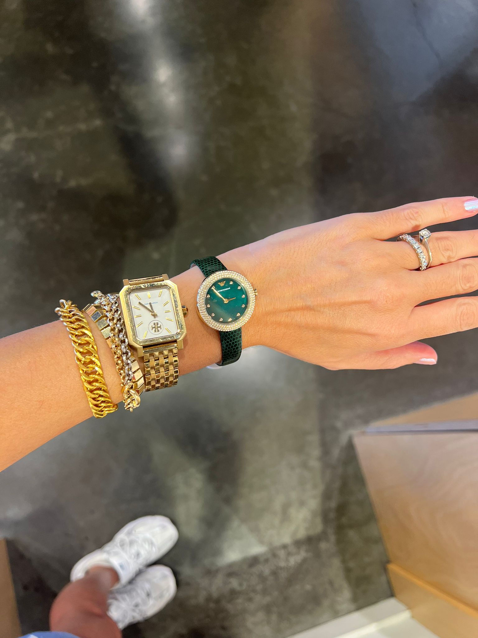 Emporio Armani  Yeşil  Kadın Saat