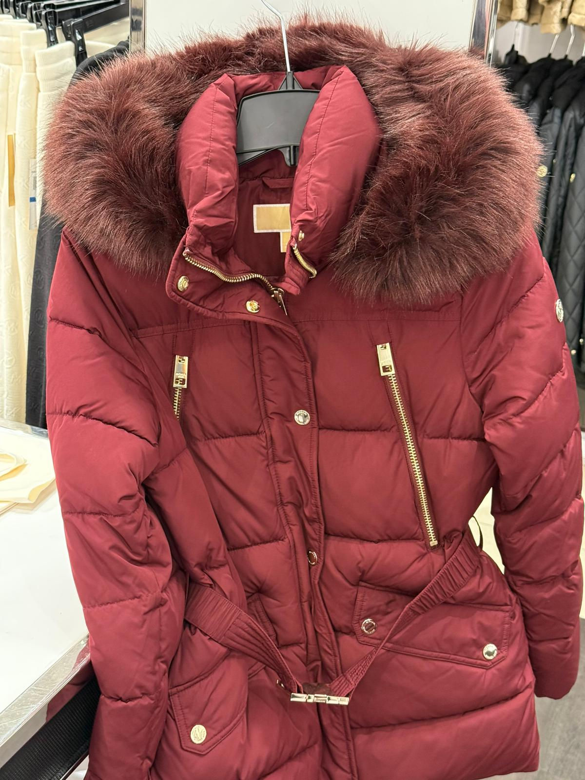 Michael Kors Puffer Şapkası Kürklü Bordo Mont
