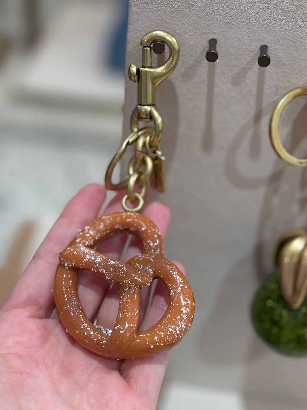 Küçük resim: Coach Charm Modelleri