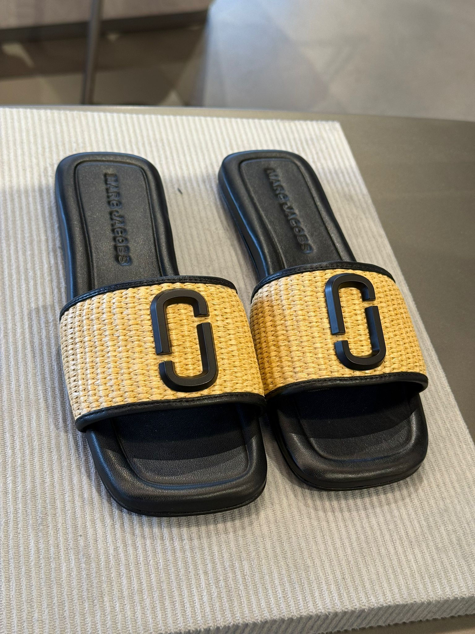 Marc Jacobs Hasır Terlik