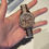 Miniatura: Reloj lleno de piedras rosa reacondicionado de Michael Kors