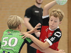 Zwei Siege zum Saisonstart