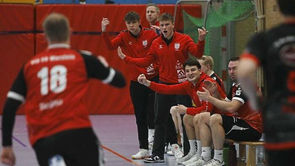 1.Herren: "Erstaunlich ruhig". 2.Herren: „Dieser Sieg wird den Jungs einfach nur guttun“. Damen: Remis gegen Eslohe. JSG: Zur Wahl als Mannschaft des Jahres