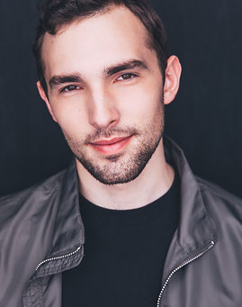 Headshot - Riley McFarland.jpg