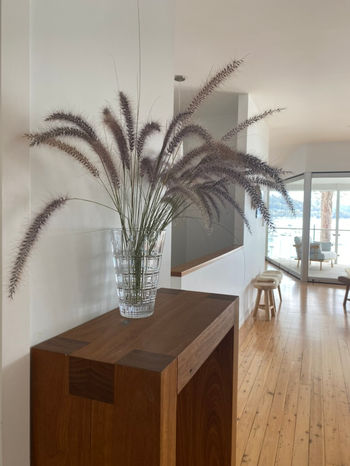 Stylist, Interior Styling, Furnishing, Colour Palettes, Airbnb designer, Project management. Top interior designer in Bristol and Bath.
