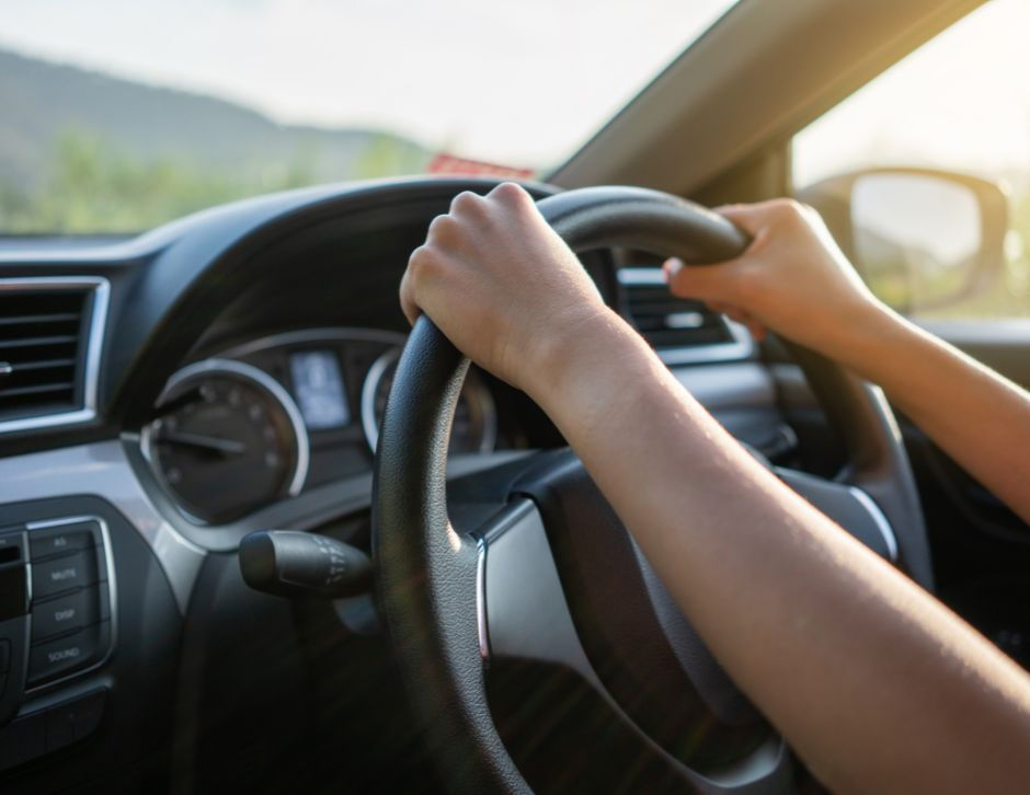 Is It Illegal to Drive Shirtless in New York What Does the Law Say?