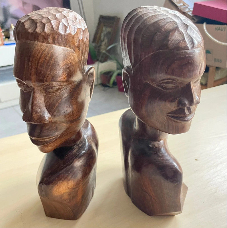 Miniature : Paire de buste africain sculpté dans bois massif certainement annee 60-70, tail