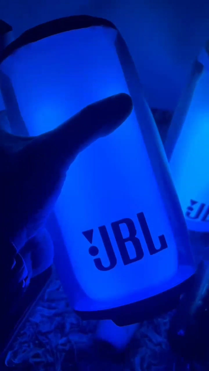 Thumbnail: JBL Pulse 6+