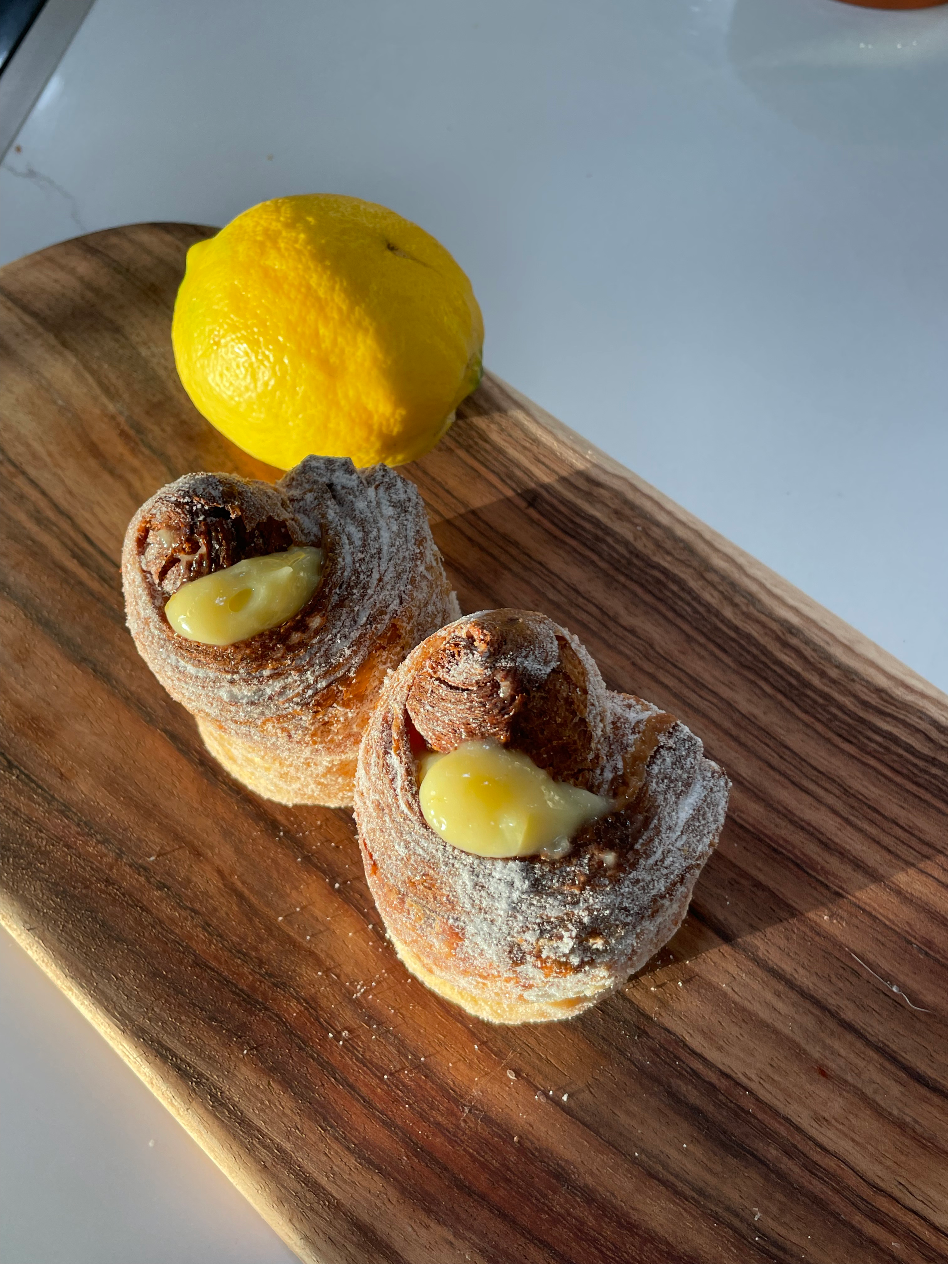 Meyer-Lemon Cornet