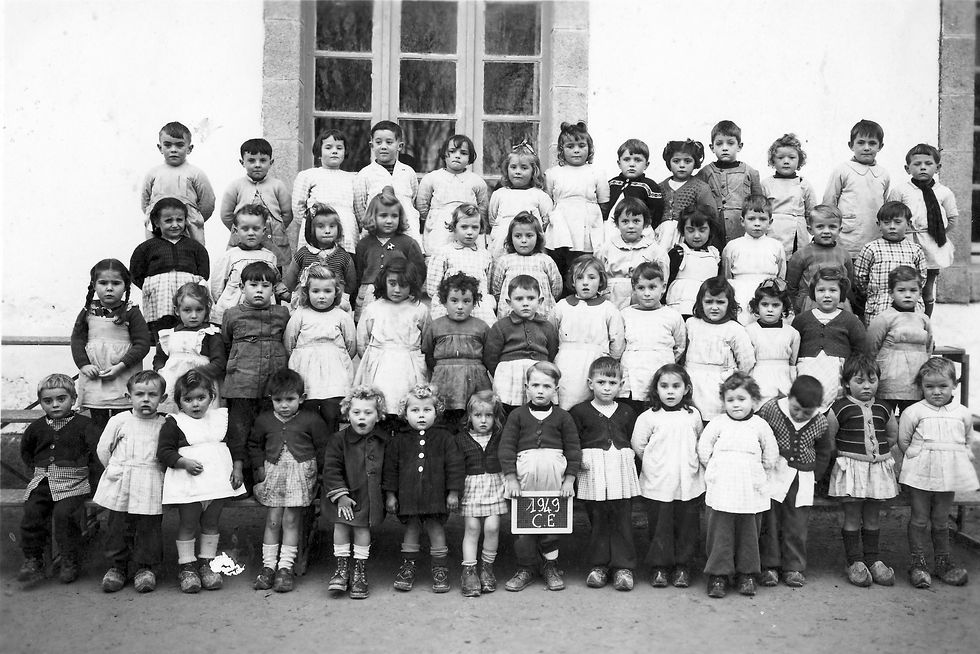La rentrée scolaire 1949, la classe enfantine.