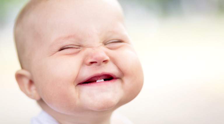 salud bebe, embarazo, dientes, molestias boca, biberón, bolsas termicas,recién nacido, zapatos, gateo, papás primerizos, fotografo Zaragoza recien nacidos, fotografo newborn, ecobarriguitas, ecografia,