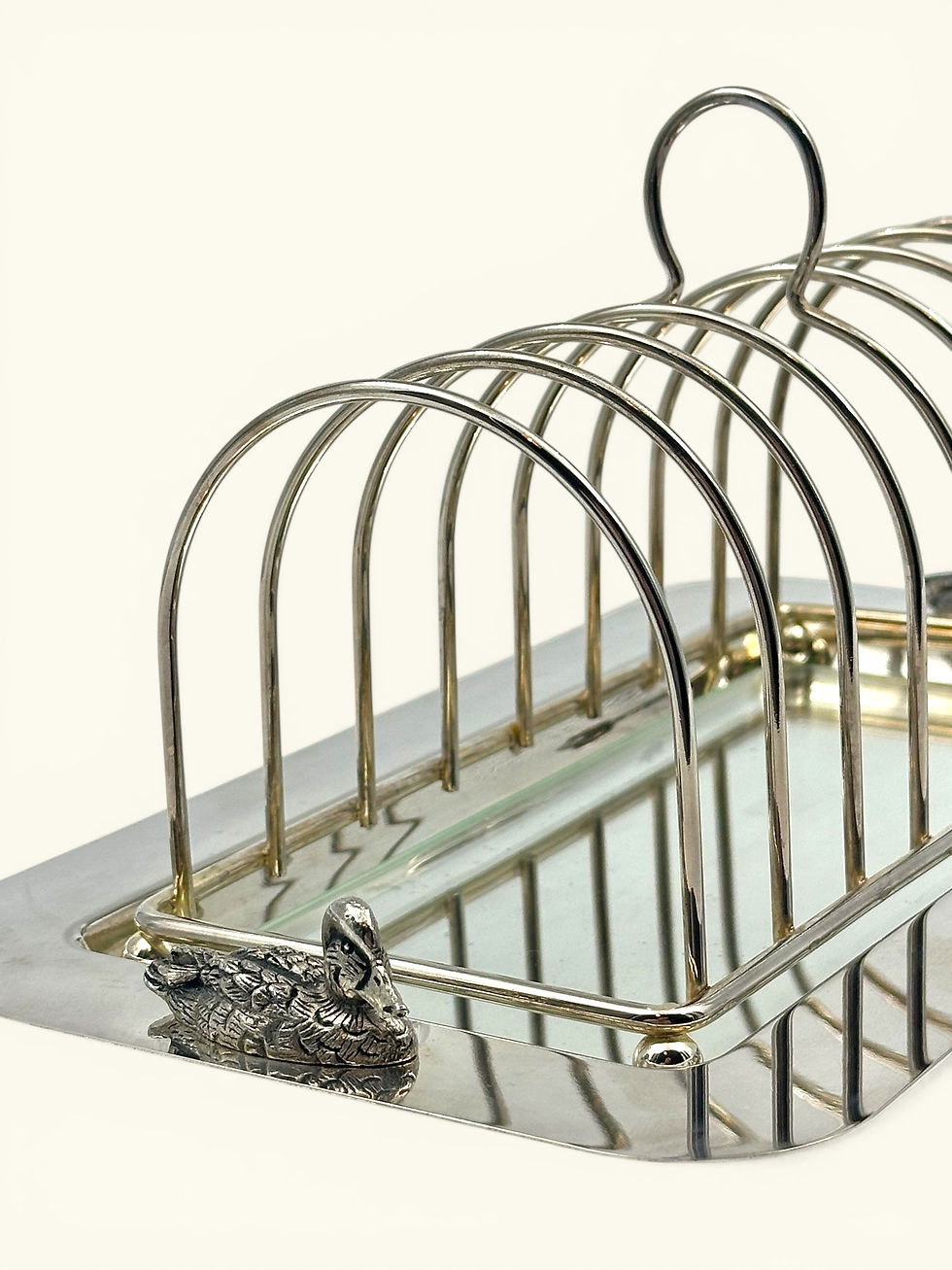 Küçük resim: Gümüş Kaplama Tost Standı ve Cam Tabanlı Tepsi