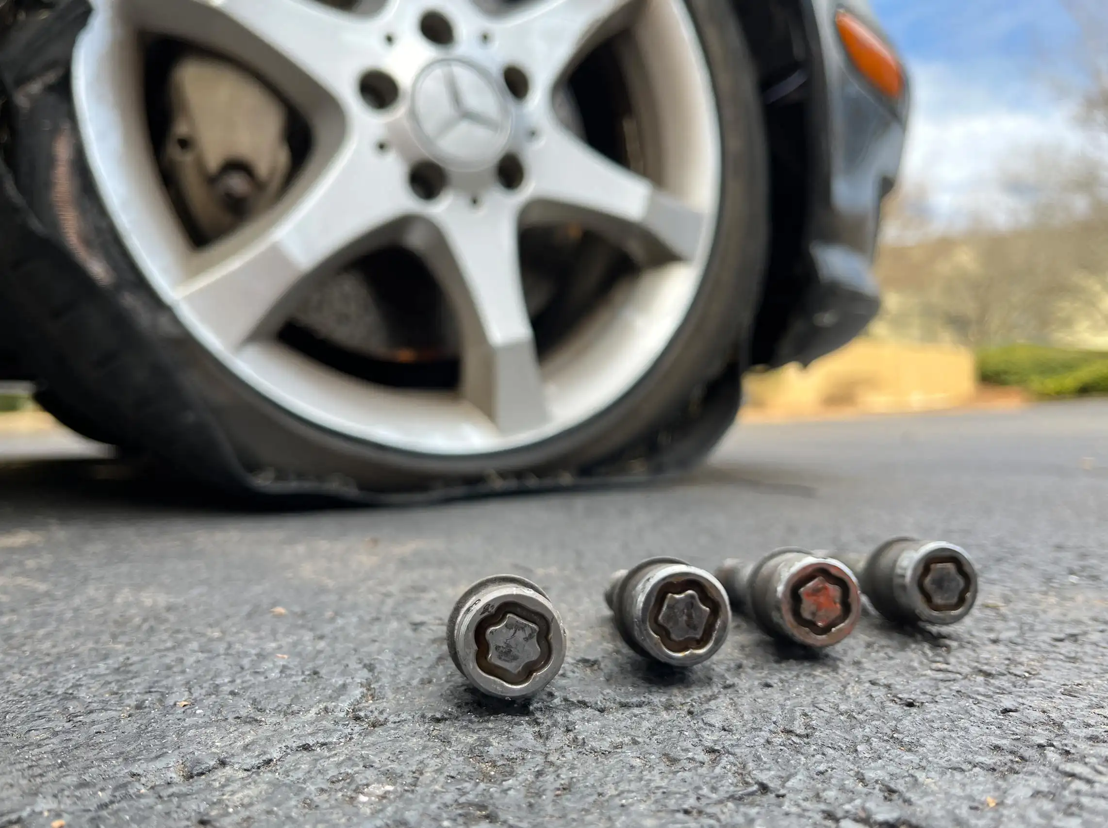 Wheel lock removal on Mercedes